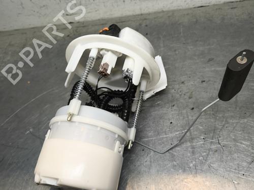 Used Fuel pump Fuel pump PEUGEOT 308 II (LB_, LP_, LW_, LH_, L3_) 1.2 THP 110 (110 hp) 32241813 32241813