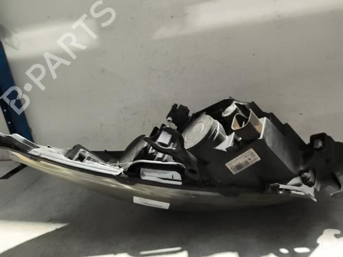 Right headlight PEUGEOT 3008 I MPV (0U_) 2.0 HDi Hybrid4 | BP28443214C29 