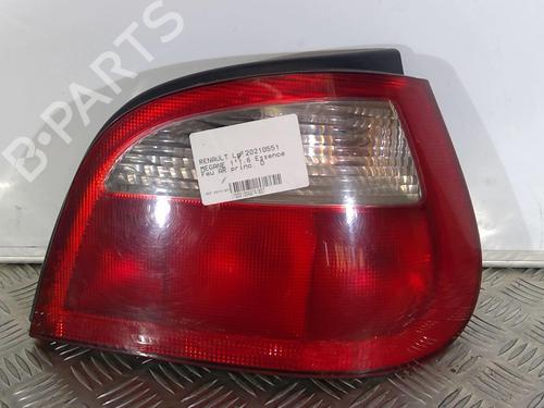 Used Right taillight RENAULT MEGANE I (BA0/1_) 1.6 16V (BA04, BA0B, BA11, BA1J, BA16, BA19, BA1K, BA1V,... (107 hp) 21708233