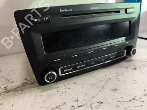Radio SKODA OCTAVIA II Combi (1Z5) 2.0 TDI 16V 4x4 | BP23845833E6 