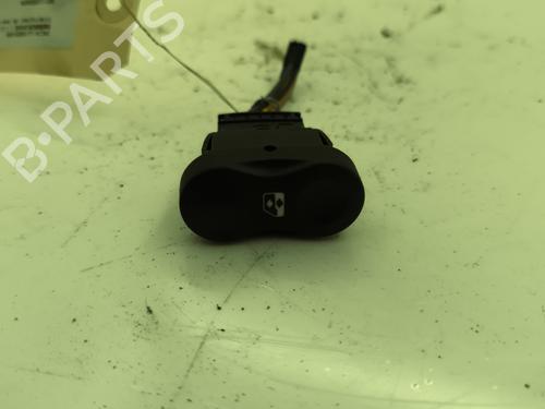 right-front-window-switch-dacia-duster-hs_-2010-2011-2012-2013-2014-2015-2016-2017-2018-34283636 main image