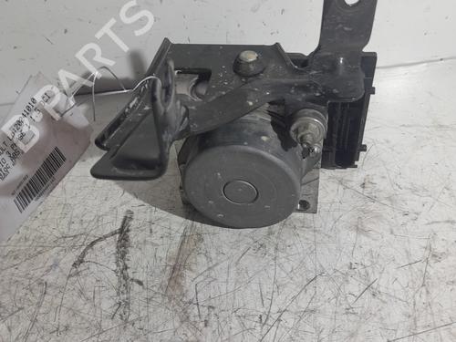 Used ABS pump RENAULT CLIO III (BR0/1, CR0/1) 1.5 dCi (C/BR0G, C/BR1G) (68 hp) 21709686
