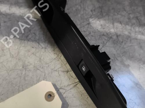 Right front window switch RENAULT MEGANE III Hatchback (BZ0/1_, B3_) 1.5 dCi (BZ09, BZ0D, BZ1W, BZ29, BZ14) | BP25985474I26 - Image 3