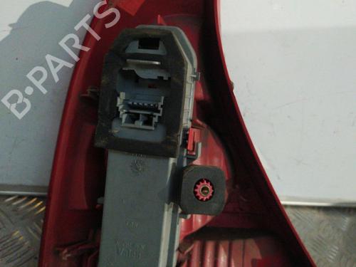 Used Right taillight Right taillight 21701776 21701776