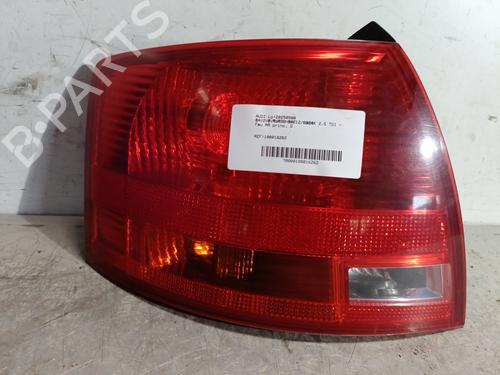 Venstre baglygte AUDI A4 B7 Avant (8ED) 2.5 TDI (163 hp) 27185999