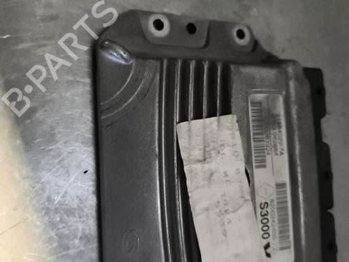 Computer motormanagement RENAULT MEGANE II (BM0/1_, CM0/1_) 1.6 16V (BM0C, CM0C) | BP28442444M57
