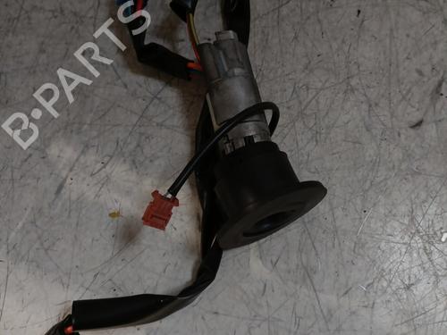 Used Electronic module Electronic module PEUGEOT 206+ (2L_, 2M_) 1.4 HDi eco 70 (68 hp) 25740504 25740504