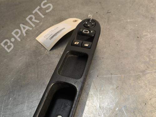 Used Left front window switch PEUGEOT 207 (WA_, WC_) 1.4 HDi (68 hp) 30110335