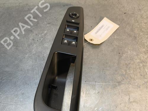 BP29997070I27 main image