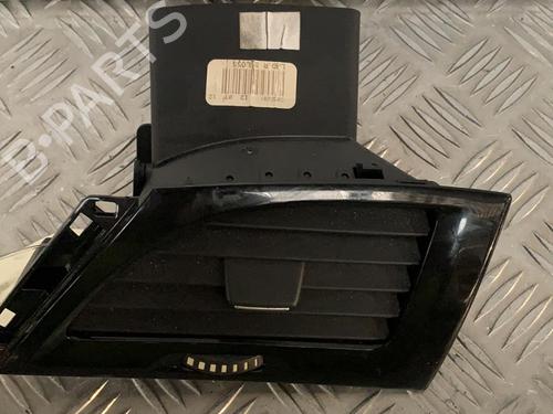 Used Air vent RENAULT MEGANE III Coupe (DZ0/1_) 1.5 dCi (DZ09, DZ0D, DZ1F, DZ1G, DZ14, DZ29) (110 hp) 22032393