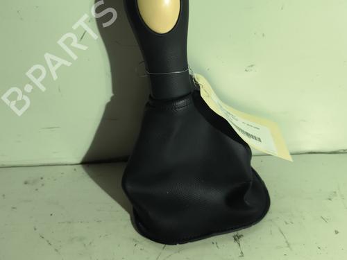 Used Gear lever NISSAN MICRA III (K12) 1.4 16V (88 hp) 24233054
