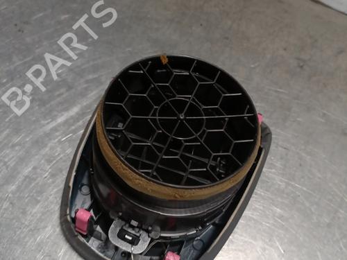 Used Air vent Air vent TOYOTA YARIS (_P13_) 1.0 (KSP130_, KSP130) (69 hp) 28165734 28165734