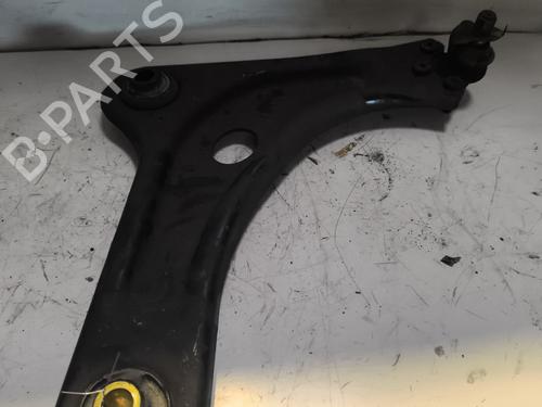 Used Right front suspension arm Right front suspension arm CITROËN C4 CACTUS 1.2 VTi 82 (82 hp) 23845999 23845999