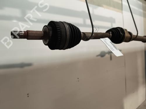 Used Right front driveshaft RENAULT CLIO II (BB_, CB_) 1.5 dCi (B/CB3M) (64 hp) 30552811
