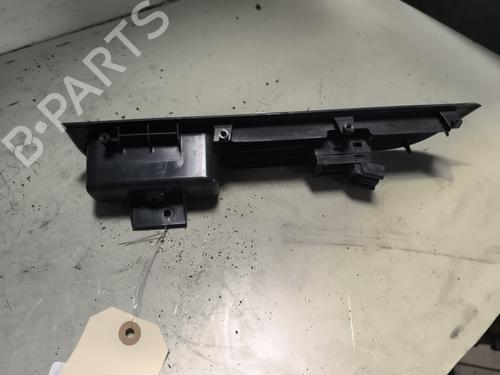 Used Right front window switch Right front window switch SUZUKI SWIFT III (MZ, EZ) 1.3 4x4 (RS 413, ZD11S) (92 hp) 26729049 26729049