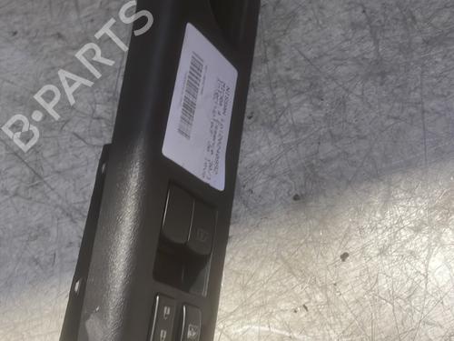Used Left front window switch NISSAN MICRA IV (K13K, K13KK) 1.2 (80 hp) 22034928