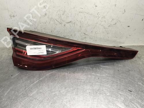 Used Left tailgate light Left tailgate light RENAULT MEGANE IV Hatchback (B9A/M/N_) 1.2 TCe 130 (B9MR) (130 hp) 33045996 33045996