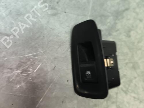 Used Right front window switch RENAULT CLIO V (B7_) 1.0 TCe 90 (B7MT) (91 hp) 30553363