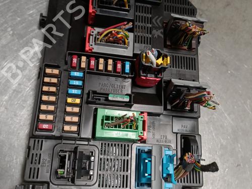 Fuse box PEUGEOT 208 I (CA_, CC_) 1.2 THP 110 | BP28165672E1