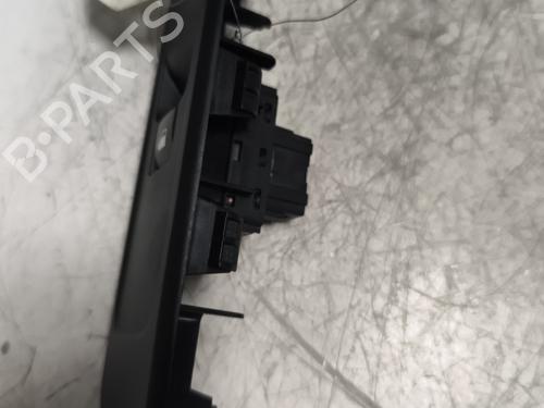 right-front-window-switch-citroen-c3-ii-sc_-2009-25444317 main image