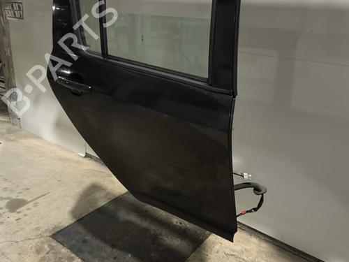 right-rear-door-suzuki-swift-iii-mz-ez-2005-31257993 main image