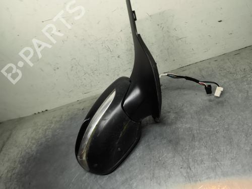 Used Right mirror Right mirror 31872109 31872109