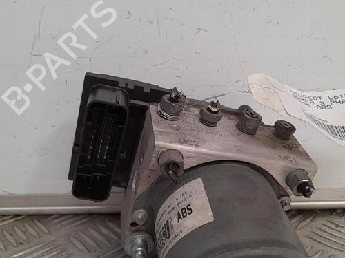 Used ABS pump PEUGEOT BOXER Van 2.2 HDi 100 (101 hp) 21711999