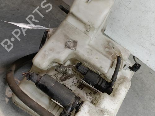 Used Windscreen washer tank BMW 5 (E60) 545 i (333 hp) 29081787