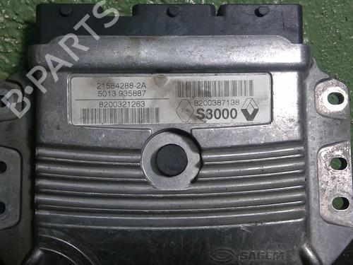 Used Engine control unit (ECU) Engine control unit (ECU) RENAULT MEGANE II (BM0/1_, CM0/1_) 1.6 16V (BM0C, CM0C) (113 hp) 21708798 21708798