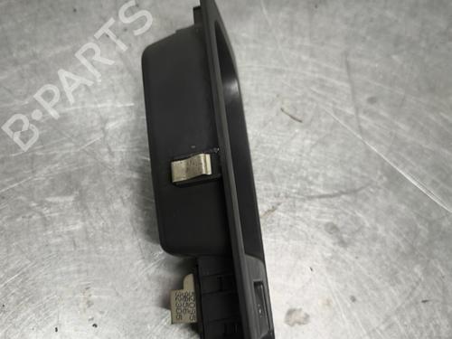 Used Right front window switch Right front window switch VW FOX Hatchback (5Z1, 5Z3, 5Z4) 1.4 TDI (70 hp) 32993659 32993659