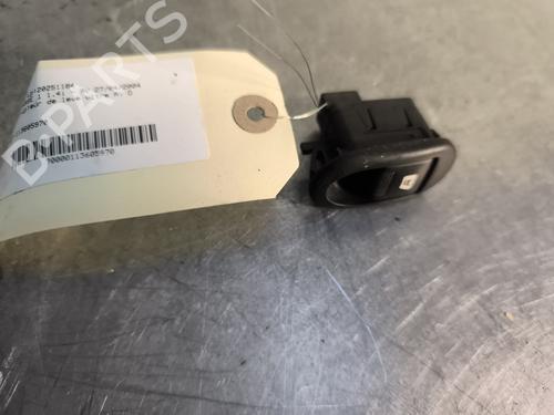Right front window switch CITROËN C3 I (FC_, FN_) 1.4 i | BP29733608I26 