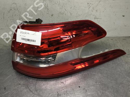 Højre baglygte PEUGEOT 308 SW II (LC_, LJ_, LR_, LX_, L4_) 1.2 THP 110 (110 hp) 31150970