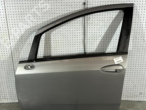 Porta frente esquerda FIAT GRANDE PUNTO (199_) 1.3 D Multijet (199.AXD11, 199.AXD1A, 199.AXD1B,... (90 hp) 21706201