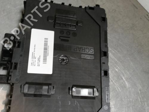 Sikringsdose FORD FOCUS IV (HN) 1.0 EcoBoost (125 hp) 28165268