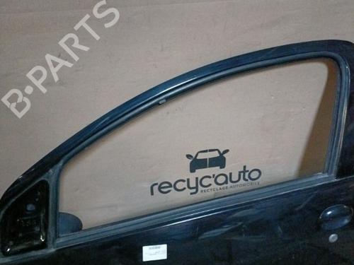 Used Left front door TOYOTA AYGO (_B1_) 1.4 D-4D (WNB10_, WNB10R) (54 hp) 22032178