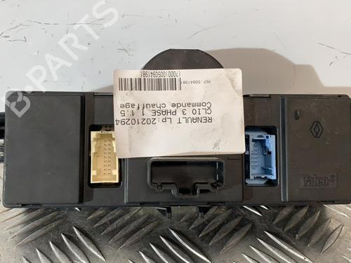 Used Climate control Climate control RENAULT CLIO III (BR0/1, CR0/1) 1.5 dCi (BR17, CR17) (86 hp) 21702301 21702301