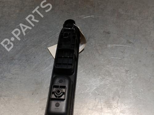 Used Right front window switch Right front window switch PEUGEOT 307 (3A/C) 2.0 HDi 135 (136 hp) 27328492 27328492