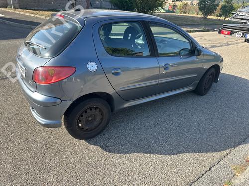 Used Parts PEUGEOT 206 Hatchback (2A/C) 1.4 i 4994674