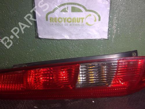 Used Left taillight FORD FIESTA V (JH_, JD_) 1.4 TDCi (68 hp) 21703041