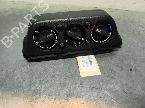 Used Climate control Climate control SUZUKI SWIFT III (MZ, EZ) 1.3 DDiS (RS413D) (75 hp) 32994876 32994876