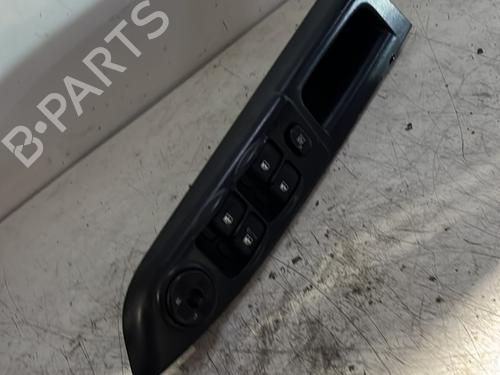Used Left front window switch Left front window switch HYUNDAI GETZ (TB) 1.5 CRDi (82 hp) 21838310 21838310