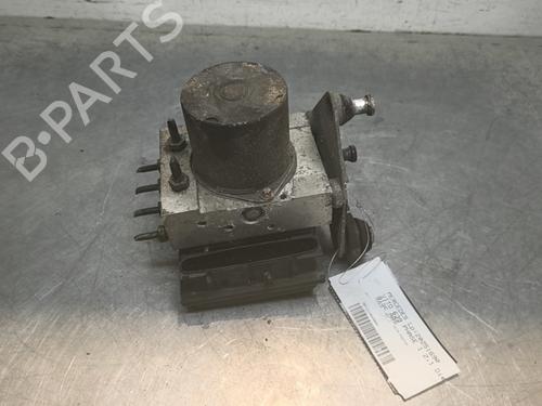 Used ABS pump ABS pump MERCEDES-BENZ VITO Bus (W639) 111 CDI (639.701, 639.703, 639.705) (116 hp) 33870242 33870242