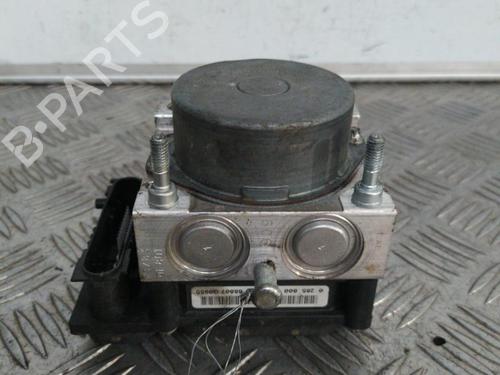Used ABS pump RENAULT CLIO III (BR0/1, CR0/1) 1.5 dCi (BR17, CR17) (86 hp) 21702137