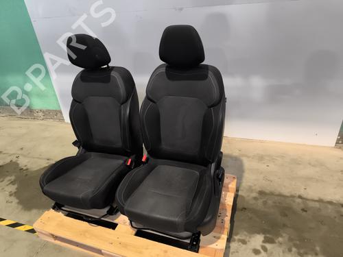Used Seats set Seats set RENAULT MEGANE IV Hatchback (B9A/M/N_) 1.5 dCi 90 (B9A1) (90 hp) 29733349 29733349