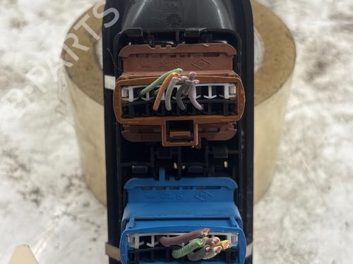 Left front window switch RENAULT CLIO III Grandtour (KR0/1_) 1.5 dCi (KR0F) | BP39640285I27 - Image 3