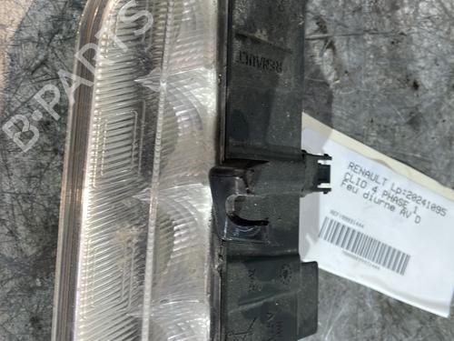 right-daytime-light-renault-clio-iv-bh_-2012-2013-2014-2015-2016-2017-2018-2019-2020-2021-23852189 main image