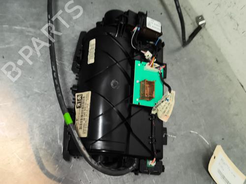 Used Display monitor PEUGEOT 3008 I MPV (0U_) 1.6 HDi (114 hp) 30647077