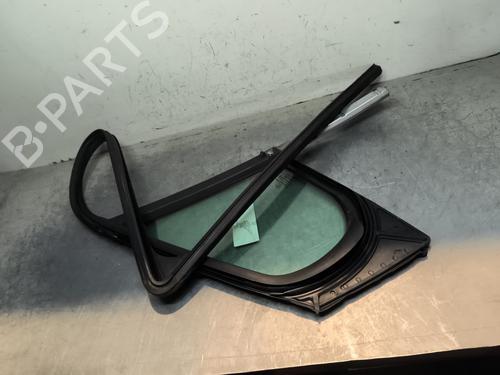 Front right quarter glass PEUGEOT 308 SW I (4E_, 4H_) 1.6 HDi | BP31662797C112