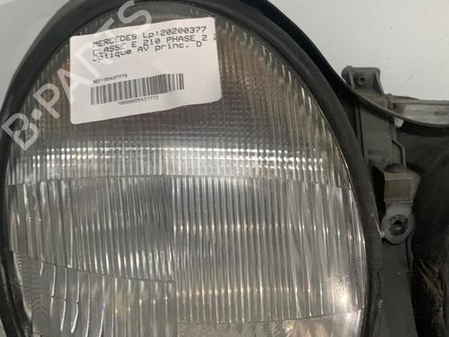 Used Right headlight Right headlight MERCEDES-BENZ E-CLASS (W210) E 220 CDI (210.006) (143 hp) 21712482 21712482