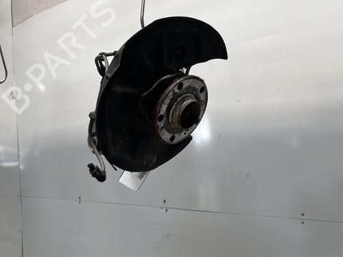 Used Right rear steering knuckle SKODA SUPERB III Estate (3V5) 2.0 TSI 4x4 (280 hp) 29384472